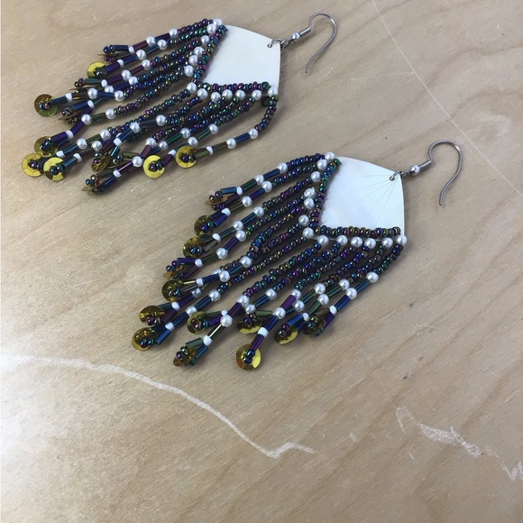 Tribal Beaded Dangle Earrings Abalone Shell Style - Picture 2 of 3